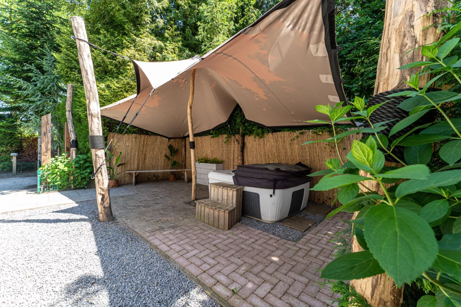 Chalet Kieftveen 2-4pax nr 571 met Jacuzzi-Wellness