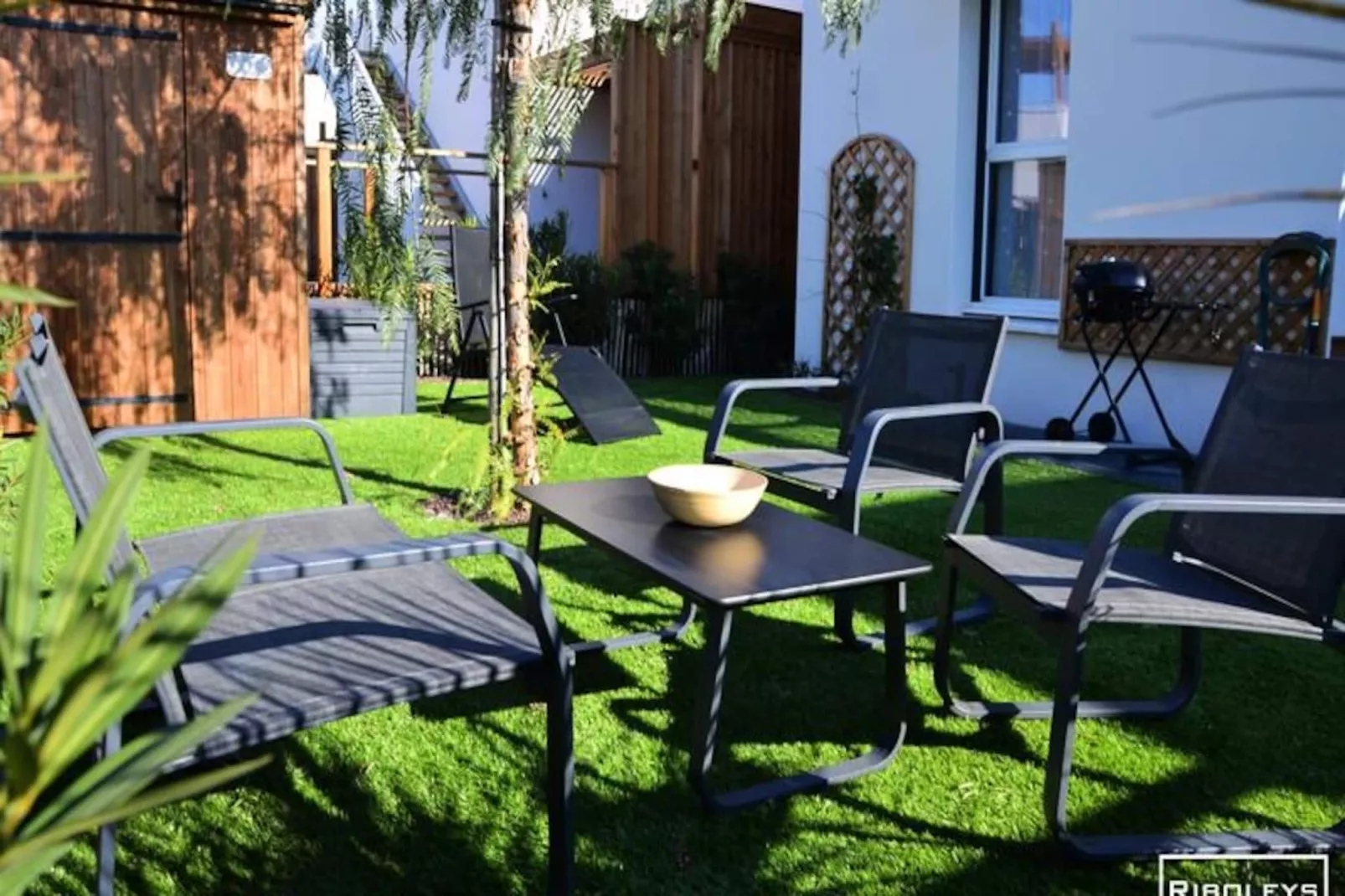 Villa T3 &agrave; 400m De La Plage Avec Piscine-Image-tags.