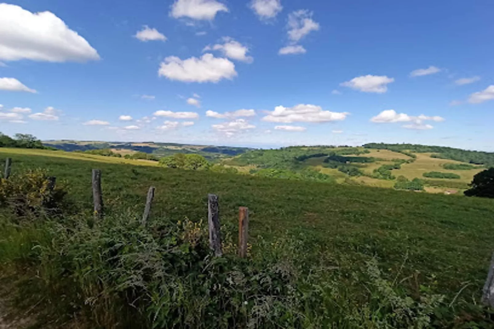 | Le Spacieux De La Gare ♟| Grand T4 Tout &eacute;quip&eacute; |gare De Grenoble-Tuinen zomer