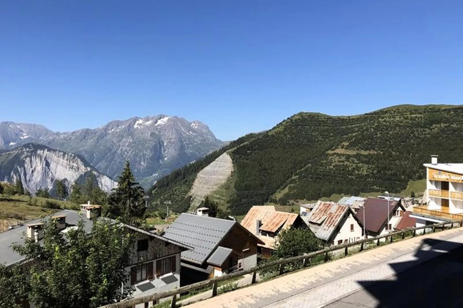 Résidence Ours Blanc P&v-Uitzicht zomer