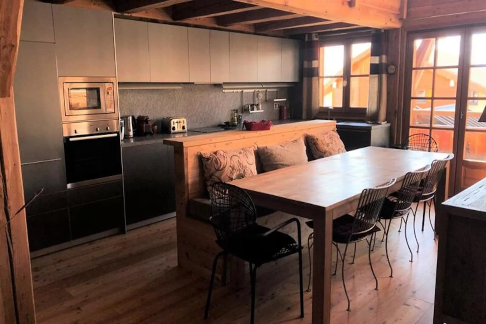 Chalet Pic Bayle-Image-tags.