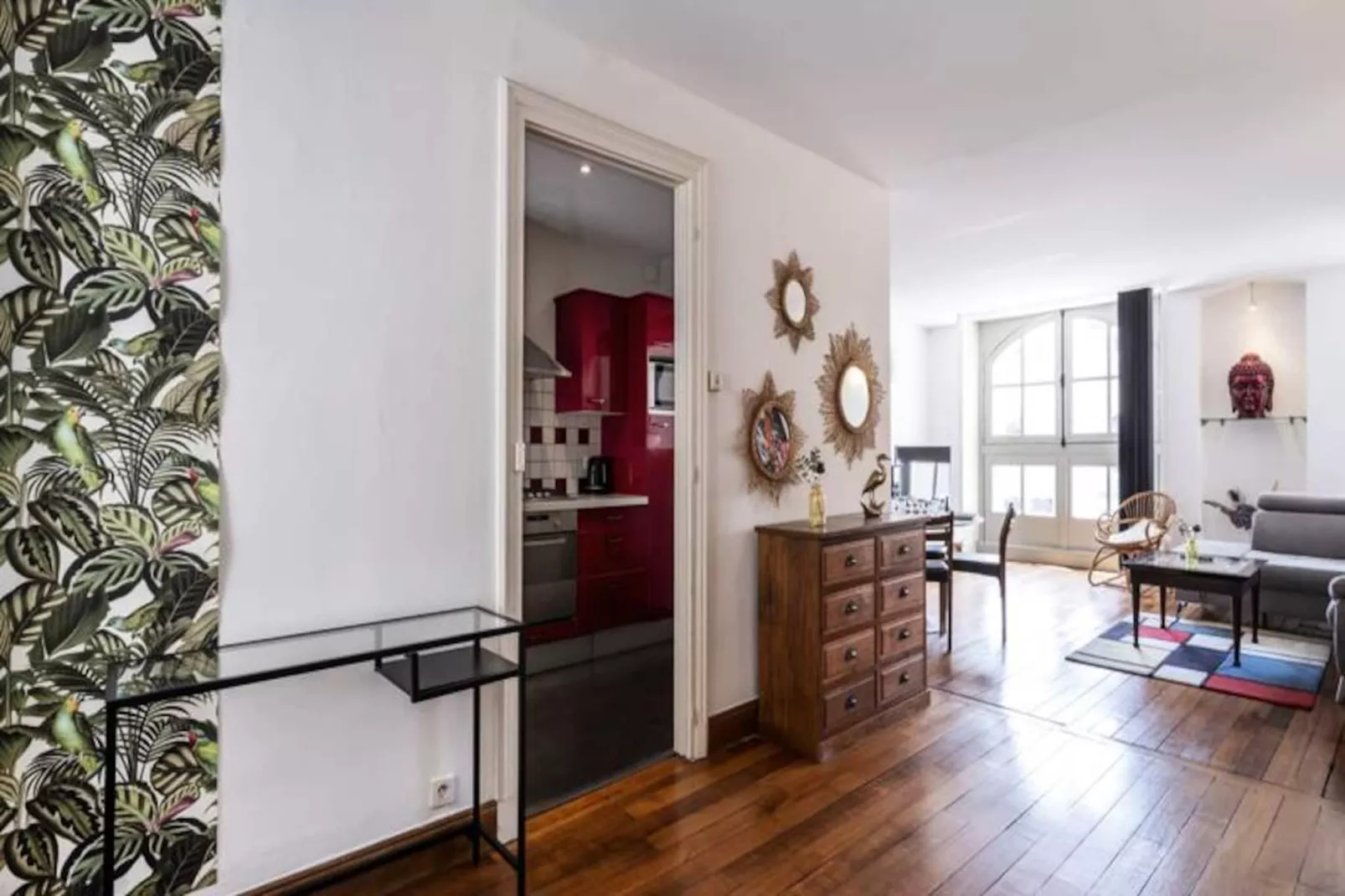 Sur La Place Stanislas-Image-tags.