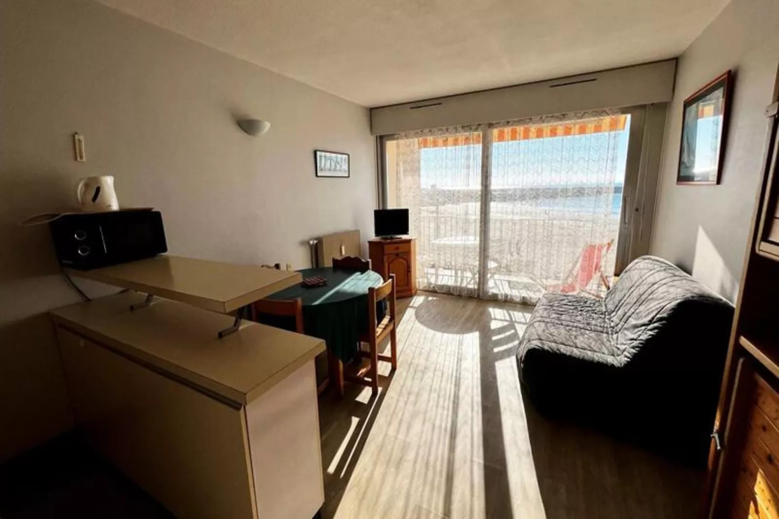 Résidence Dauphins-Woonkamer