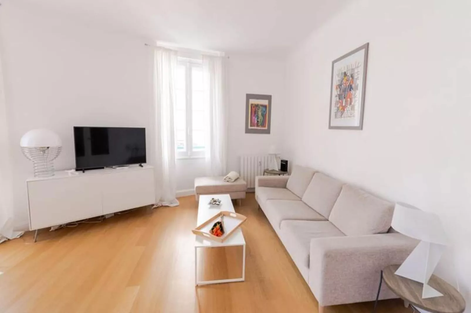 Appartement  Spacieux En Plein Centre-ville-Woonkamer