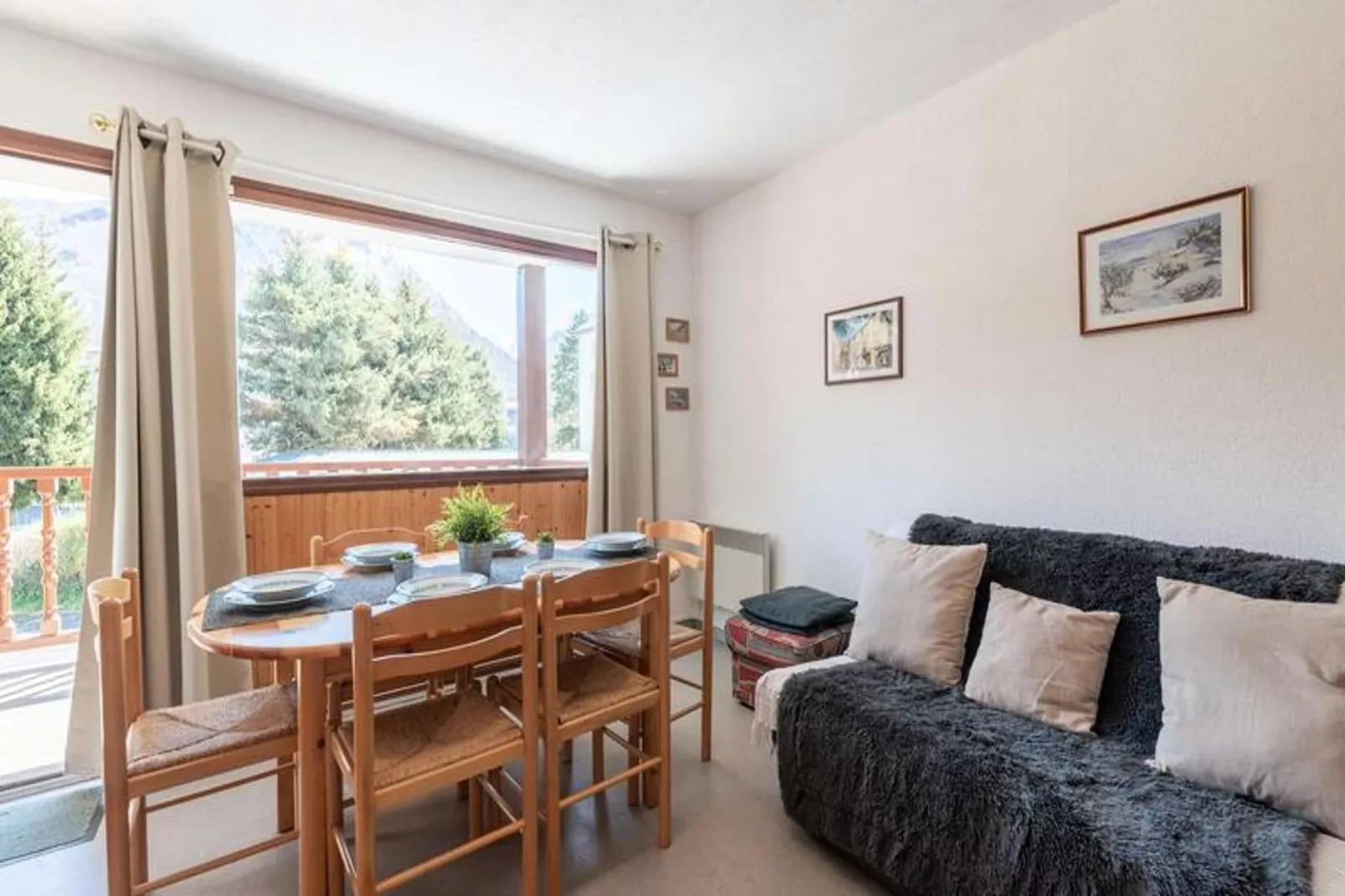 Résidence Sapins 2-Eetkamer