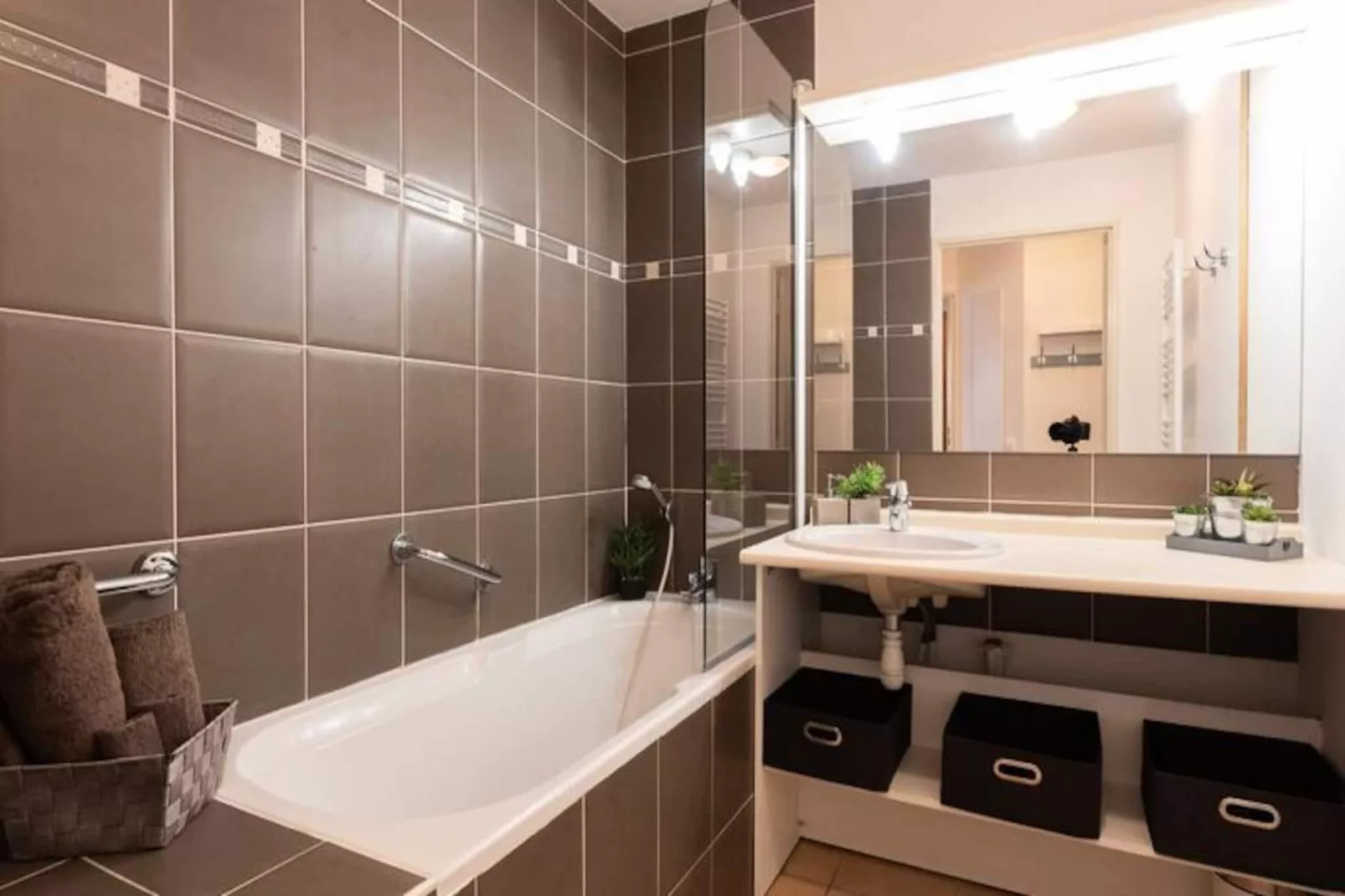 Résidence Ardoisieres Bat D-Image-tags.