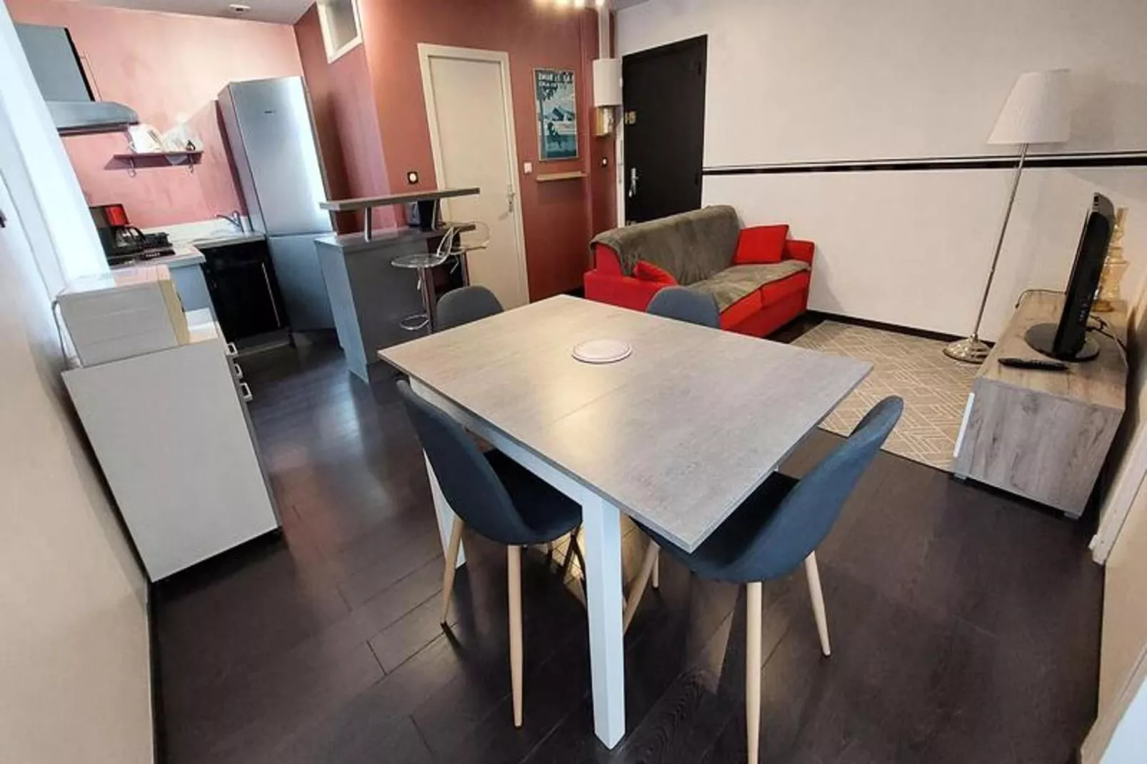 Résidence Le Juturna-Eetkamer