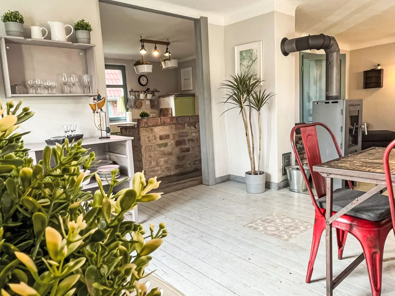 Reetgedecktes Ferienhaus Seelchen-Binnen