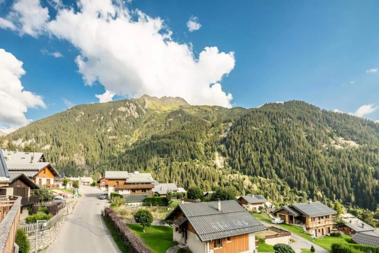 Résidence Le Palais Des Dodes-Image-tags.