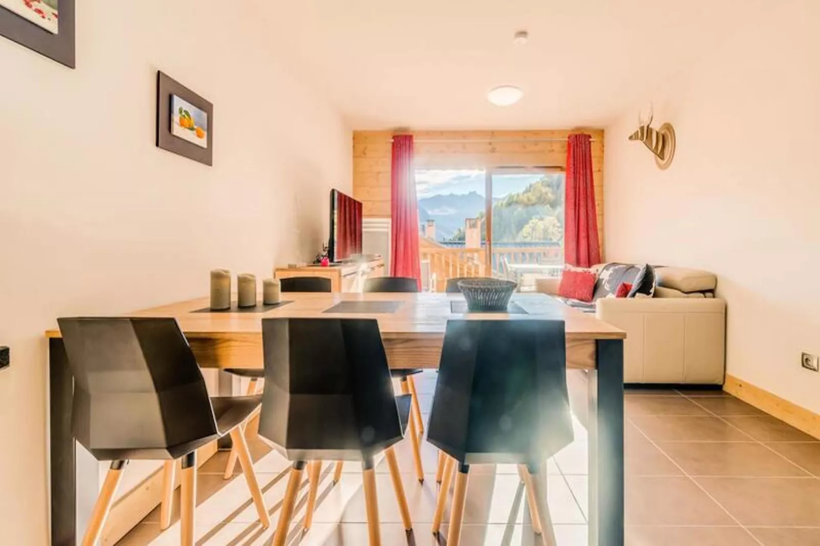 Résidence Les Balcons EtoilÉs-Eetkamer