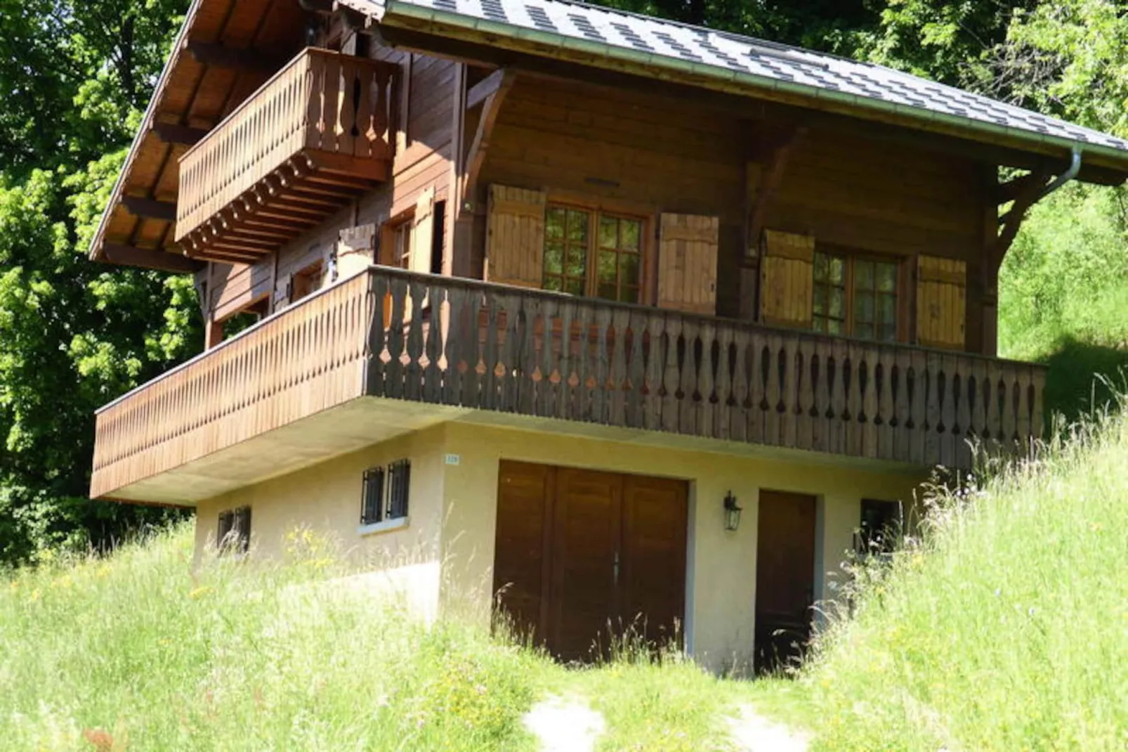 Chalet Granier-Image-tags.