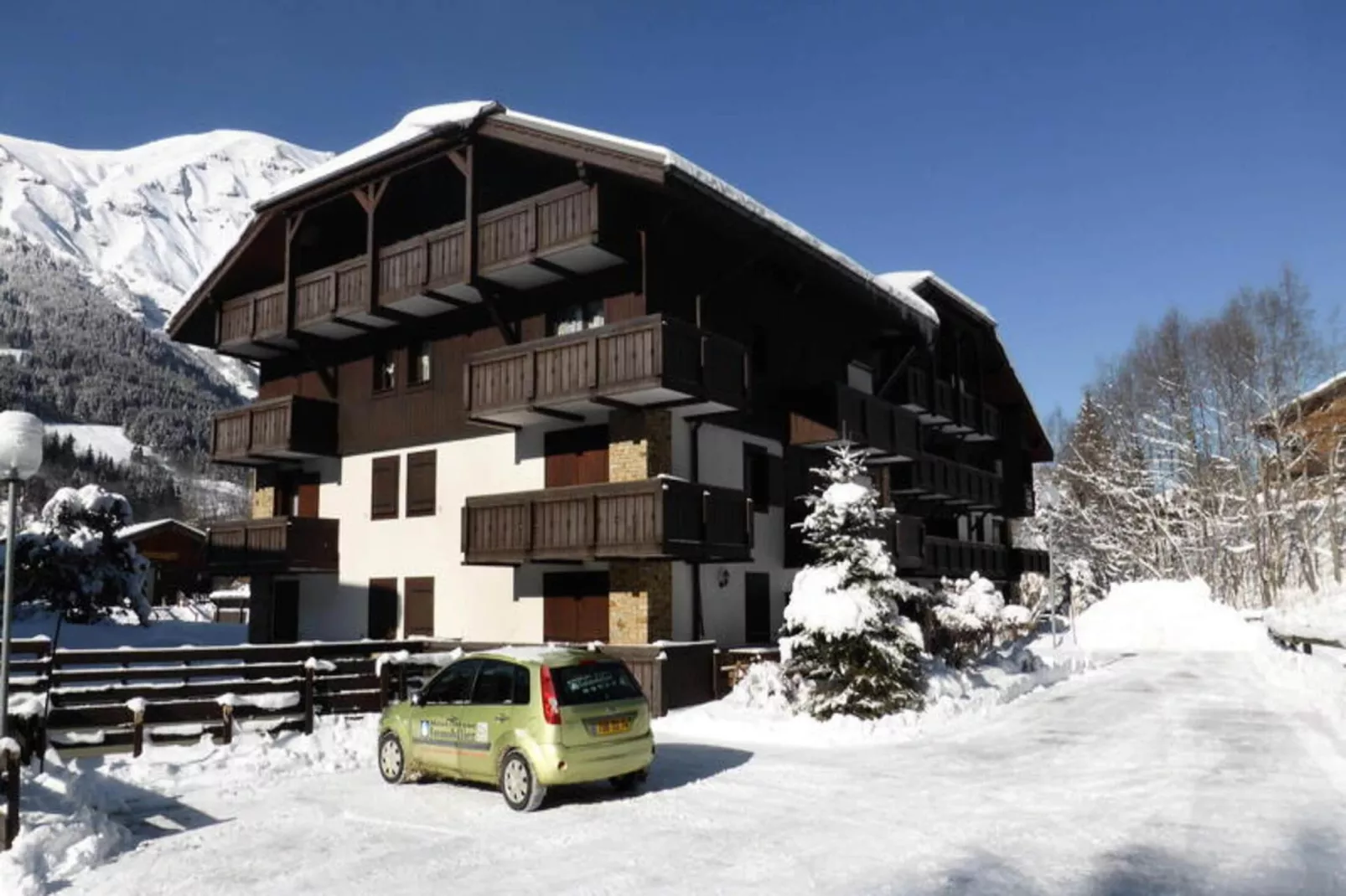 Résidence Les Cimes D'or A-Buitenkant zomer