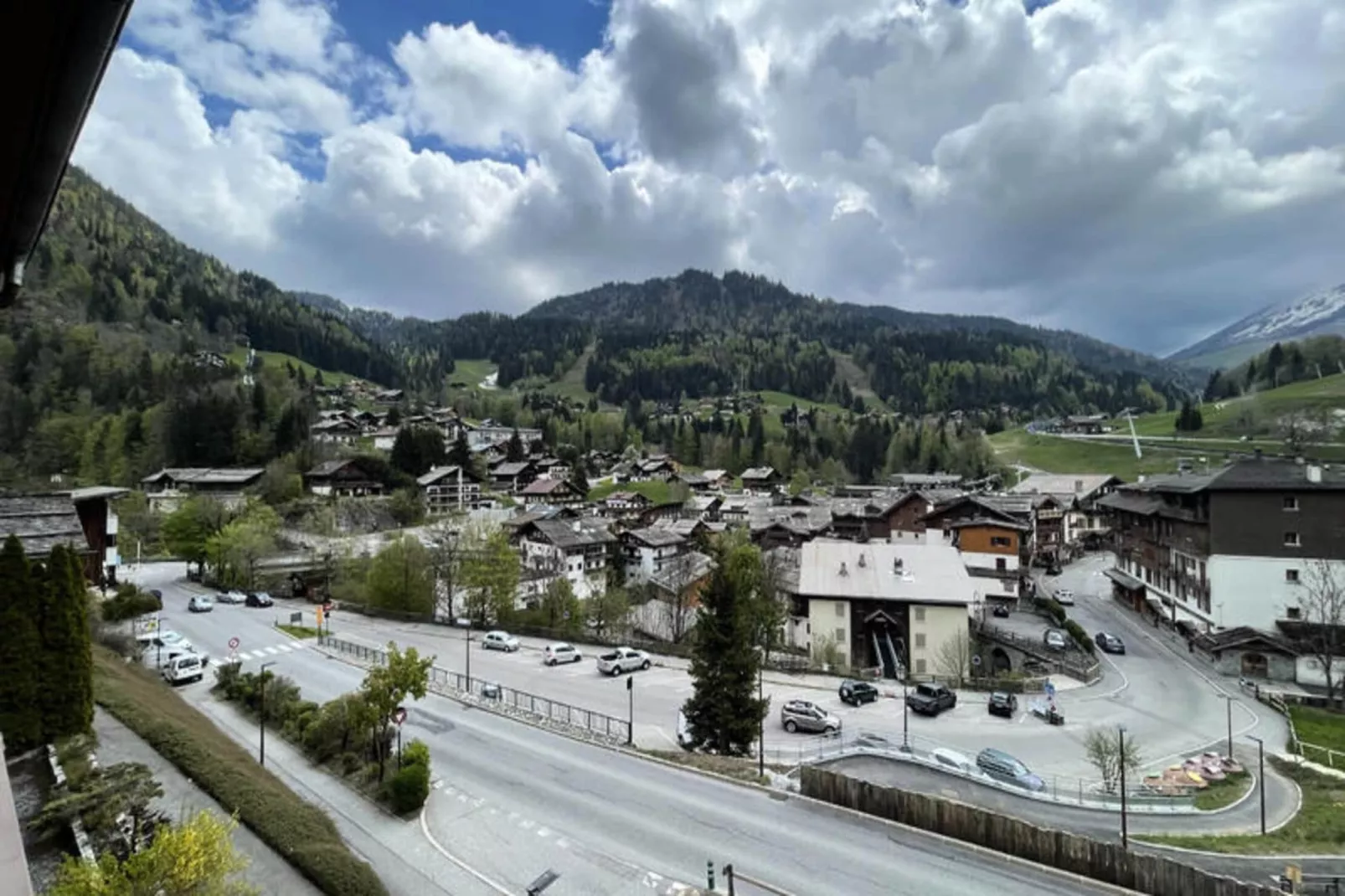Appartements à La Clusaz-Buitenkant zomer