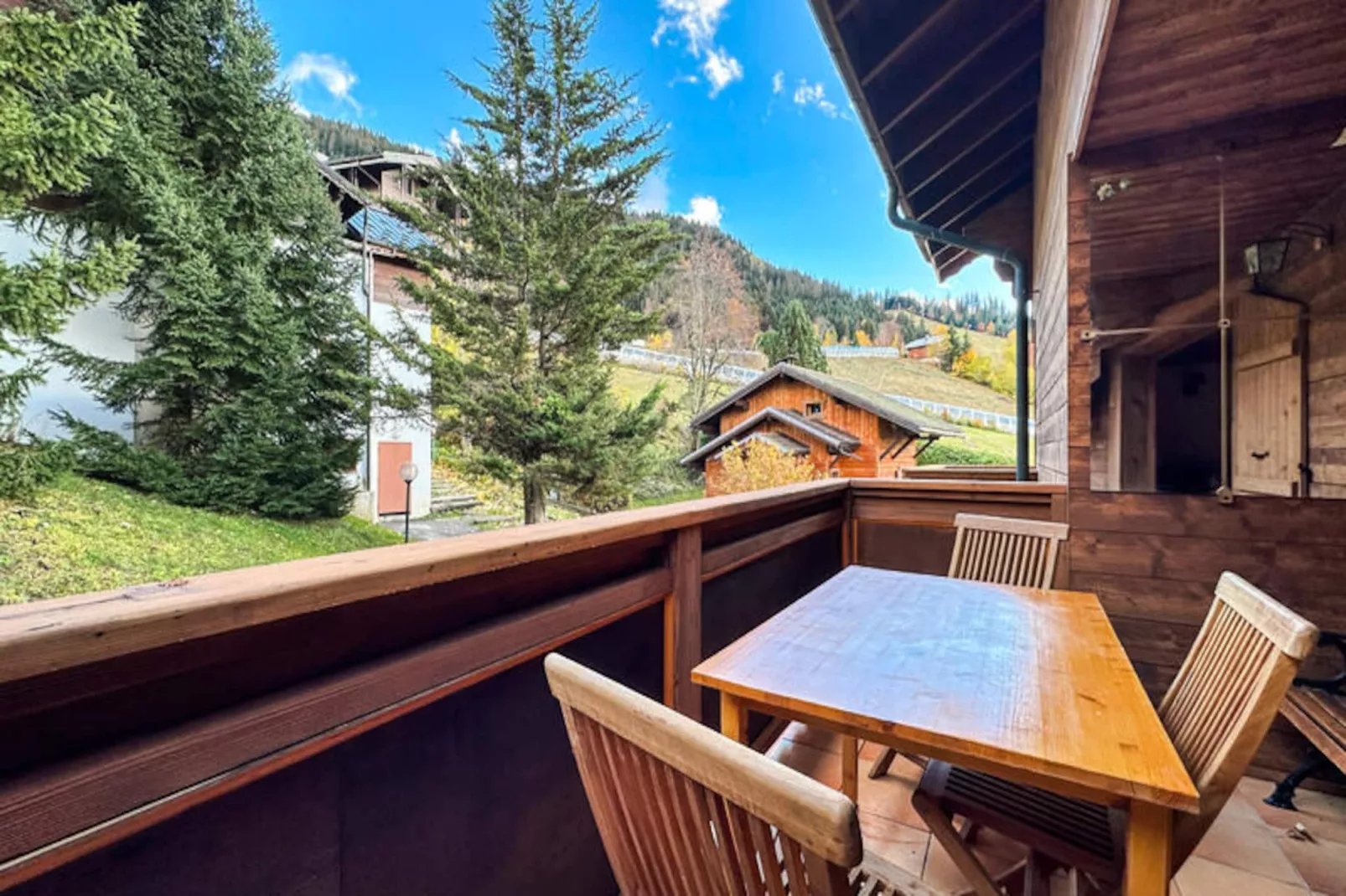 Chalets à Les Carroz-d'Arâches-Image-tags.