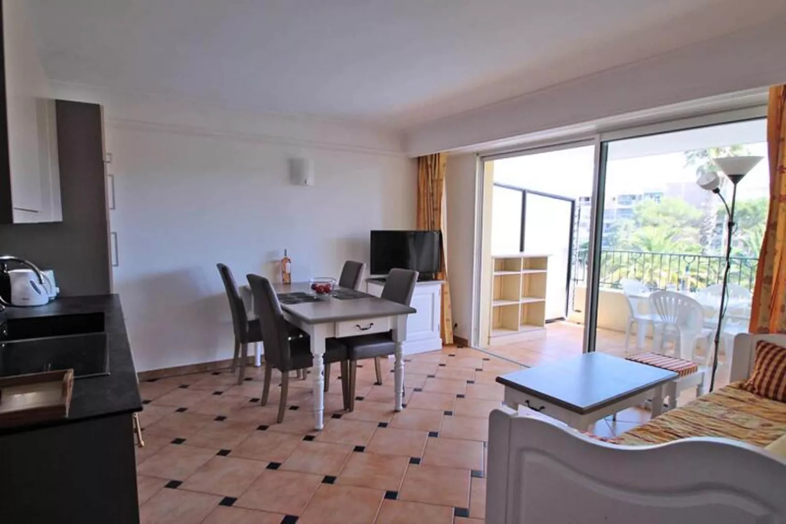 Résidence Port Marine-Woonkamer