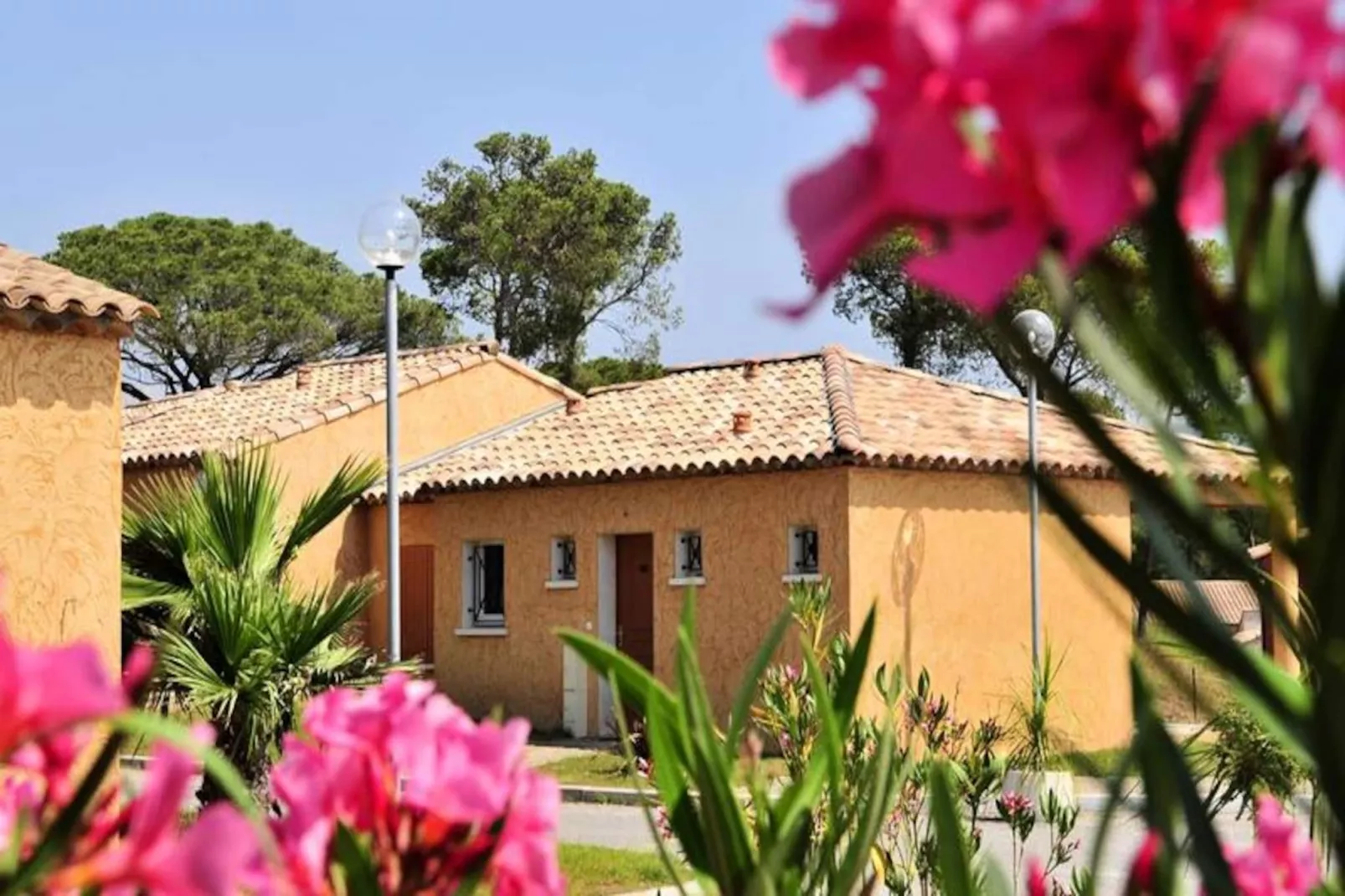 Résidence Goélia Le Village Azur ***-Image-tags.