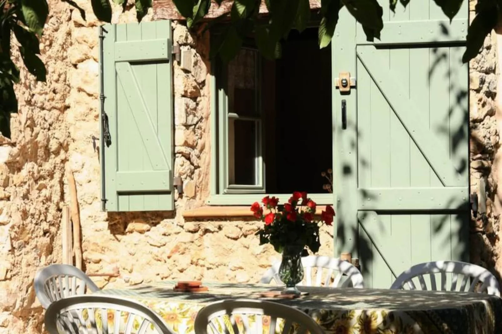 Le Jas, Mas De Charme, Piscine Partag&eacute;e , Nature, Calme, 6 Ha En Provence-Image-tags.