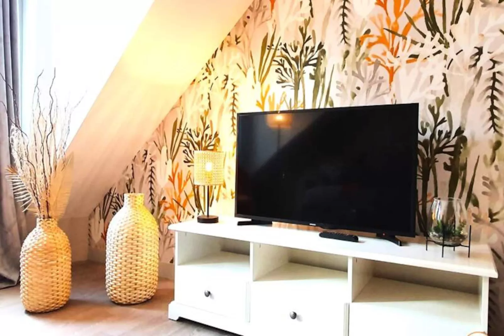 La Plume De Malherbe - Parking - Coup De C&oelig;ur-Image-tags.