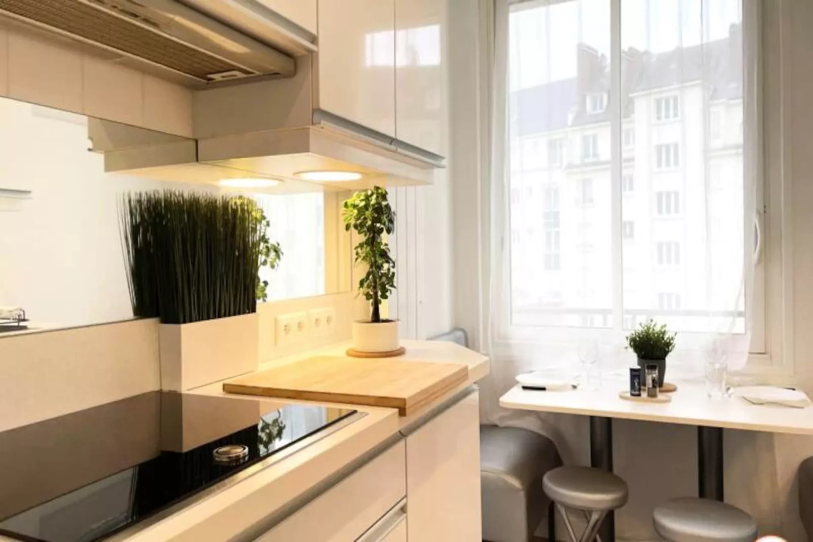 ✨ Le Palais Des Glaces - Hypercentre - Port-Image-tags.