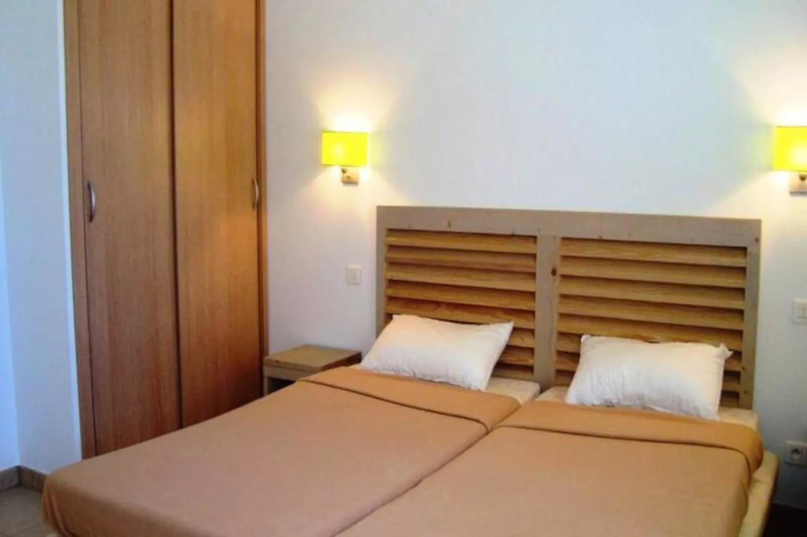 Résidence Odalys San Martinu**-Image-tags.