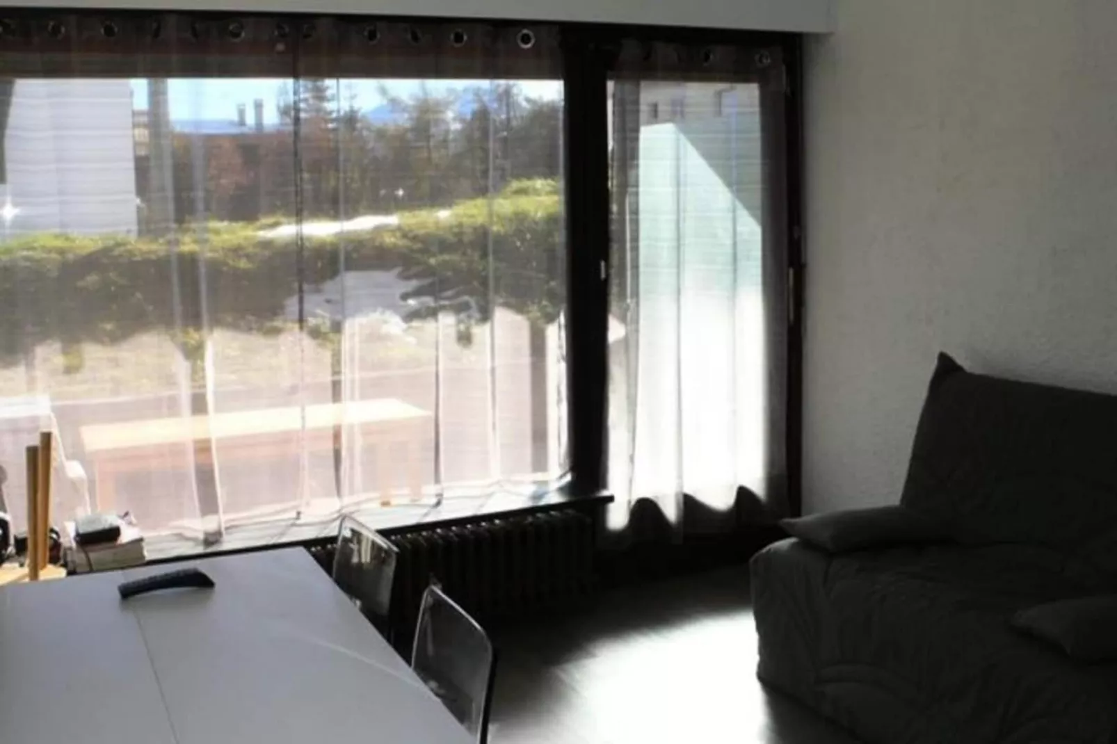 Résidence Samovar-Buitenkant zomer