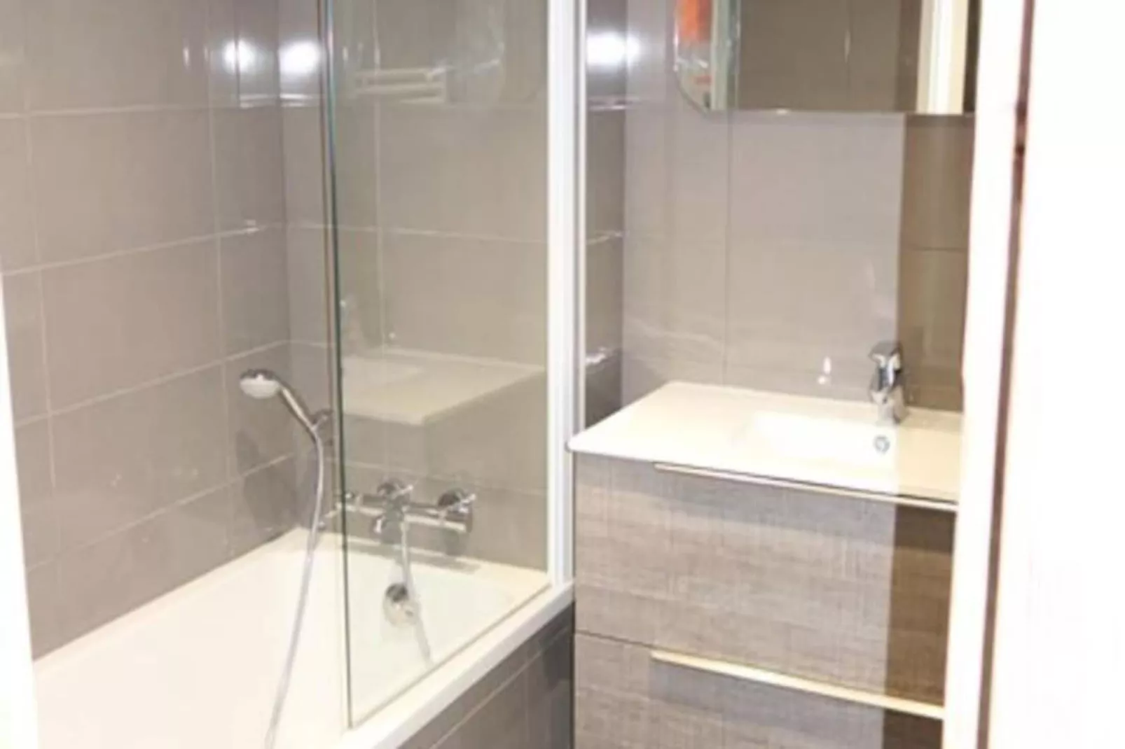 Résidence Taburle-Buitenkant zomer