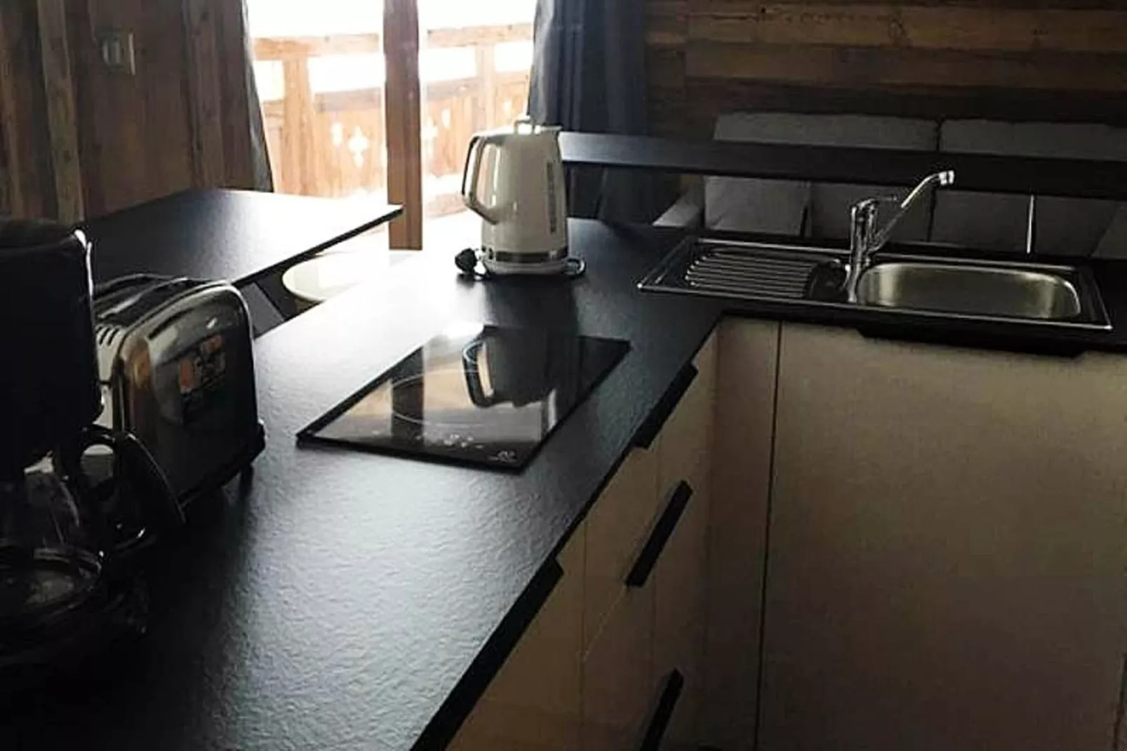 Résidence Taburle-Keuken