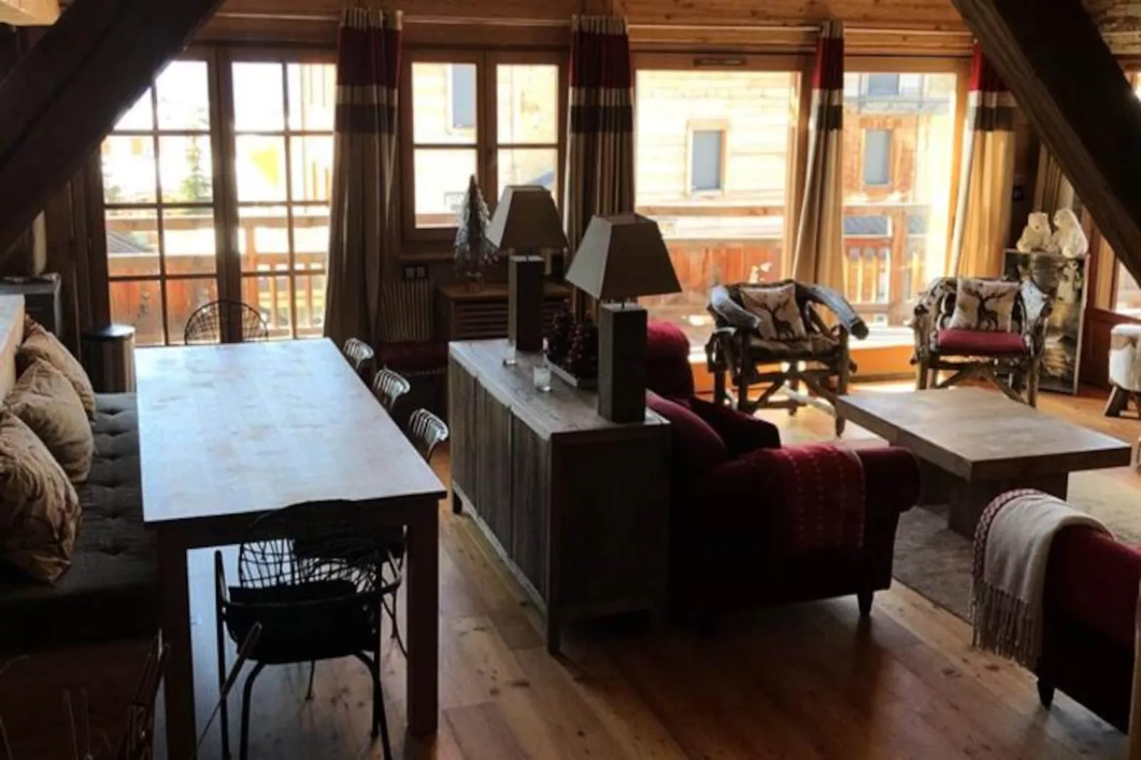 Chalet Pic Bayle-Image-tags.