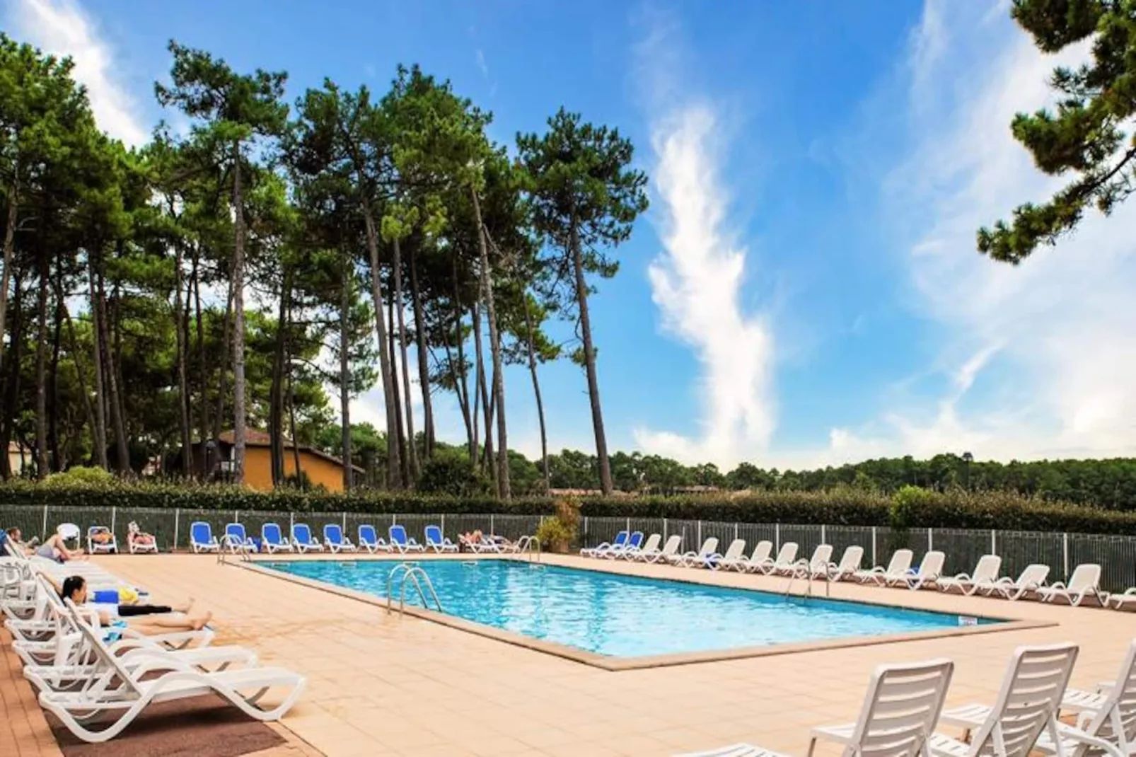 SOWELL Family Pignada Plage***-Image-tags.