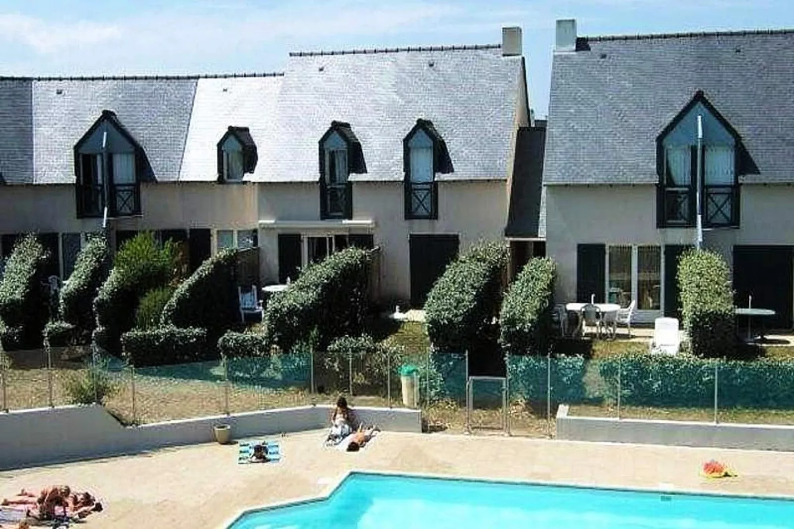 Résidence Kermaria-Buitenkant zomer