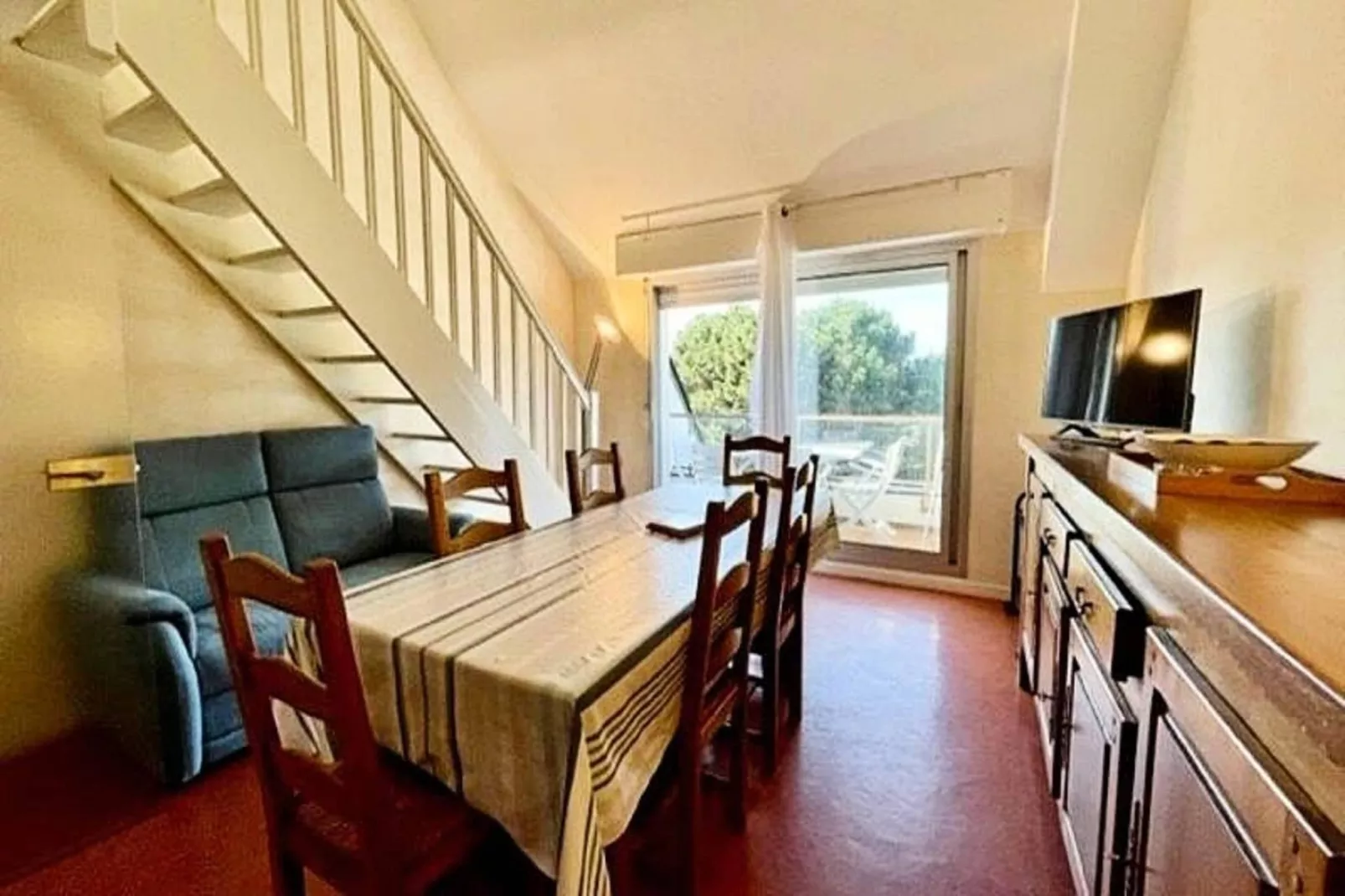 Résidence Bois D'amour-Eetkamer