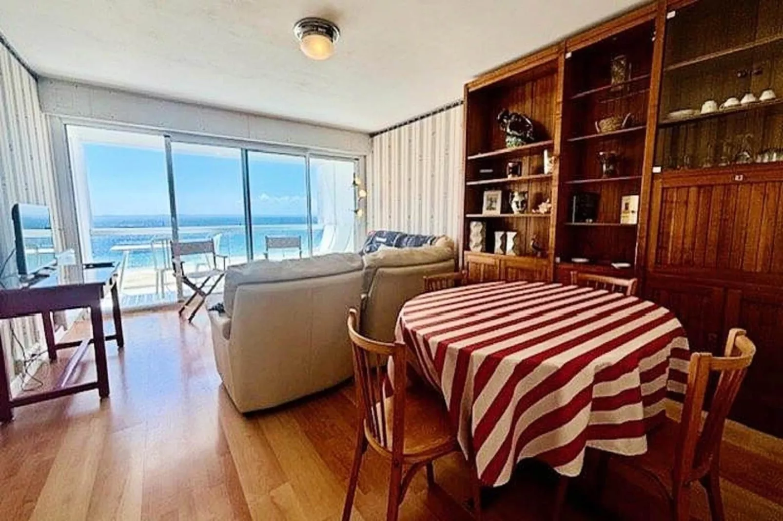 Résidence Ker Avel-Eetkamer