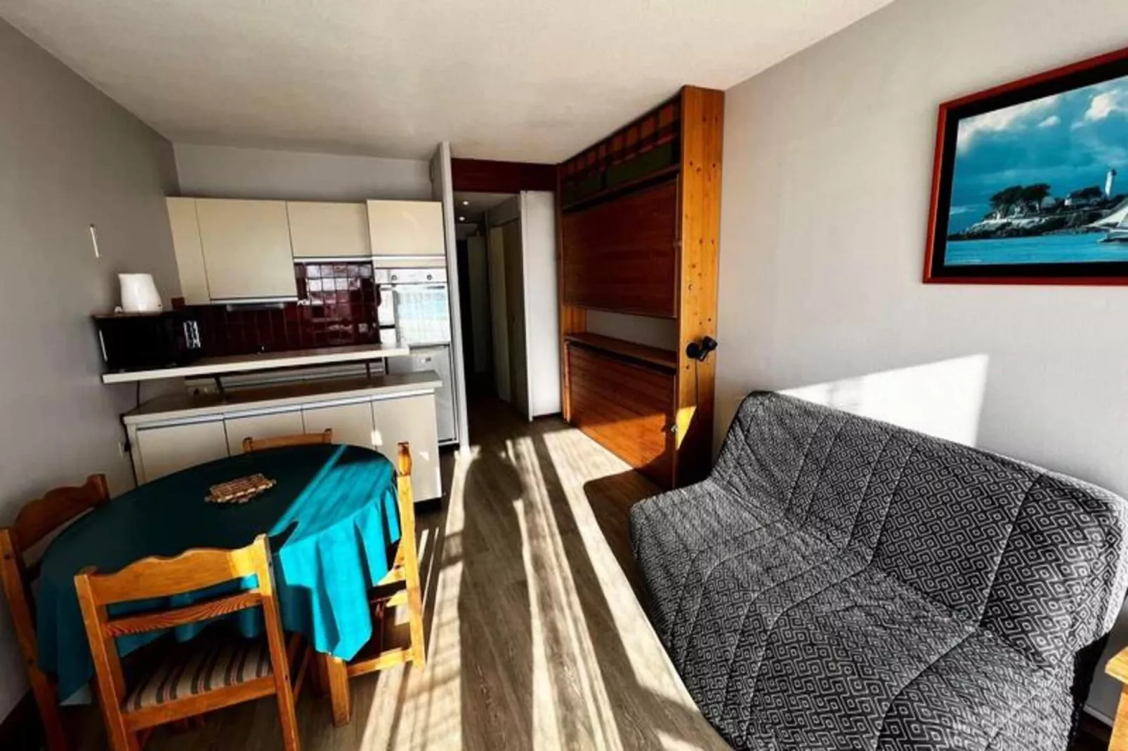 Résidence Dauphins-Eetkamer