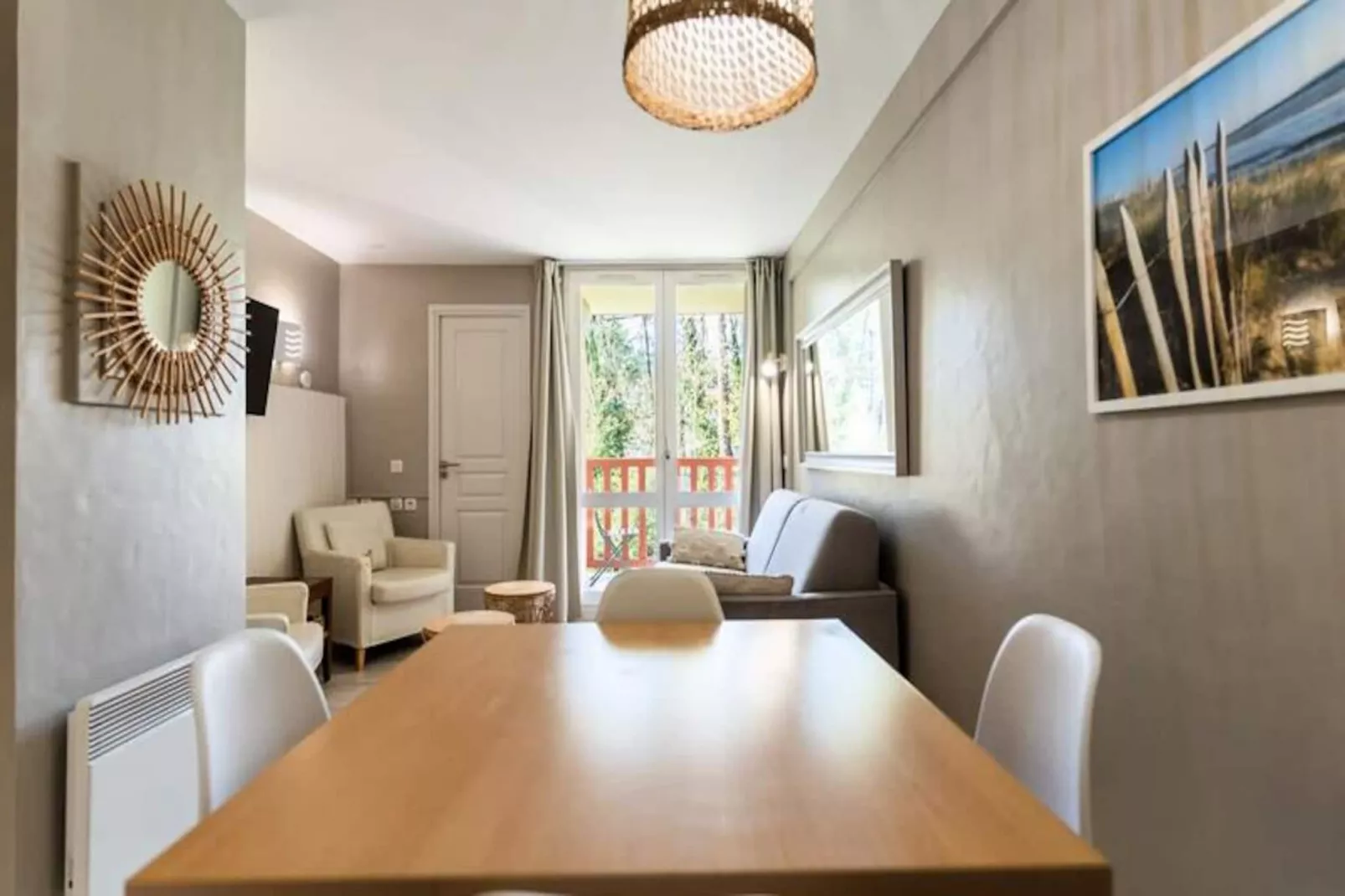 Résidence Appt 6 Pers Avec Piscine Couverte, Tennis Et Parking Priv&eacute; Gratuit 117-Image-tags.