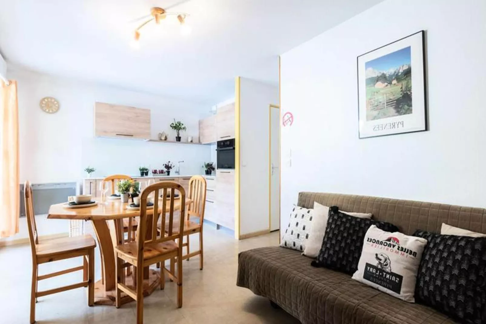 Résidence Montsegu-Woonkamer