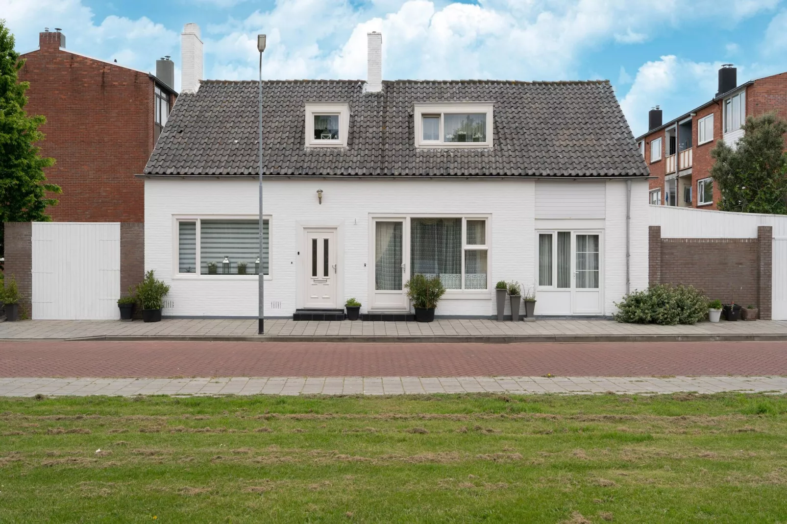 Vakantiewoning Aarab-Buitenkant zomer