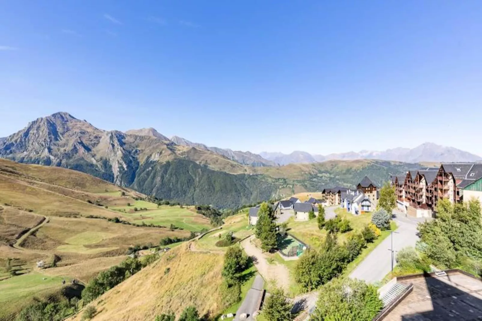 Résidence Les Balcons De Peyresourde-Image-tags.
