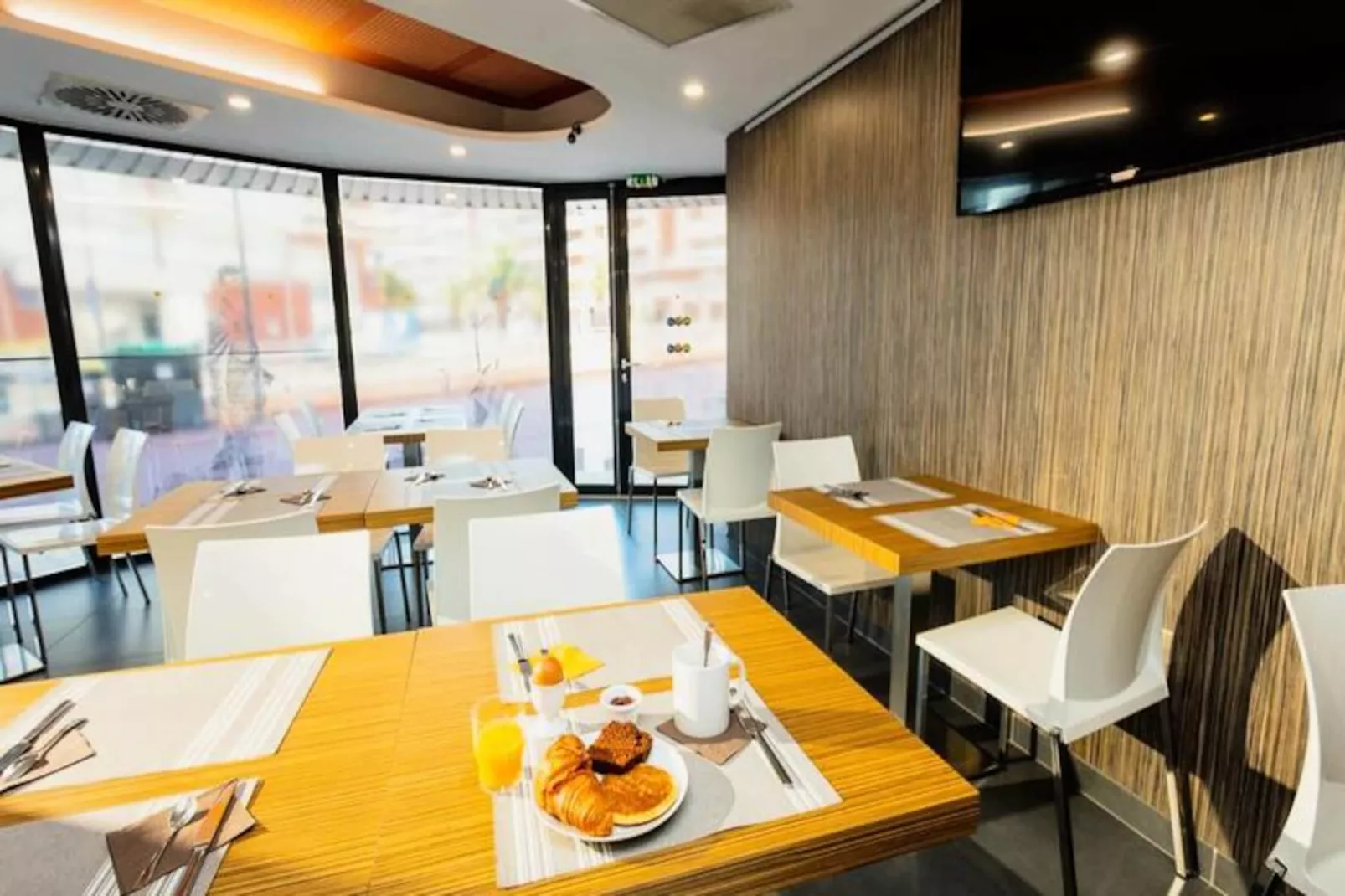 Appart'Hôtel Mer & Golf City Perpignan Centre***-Image-tags.