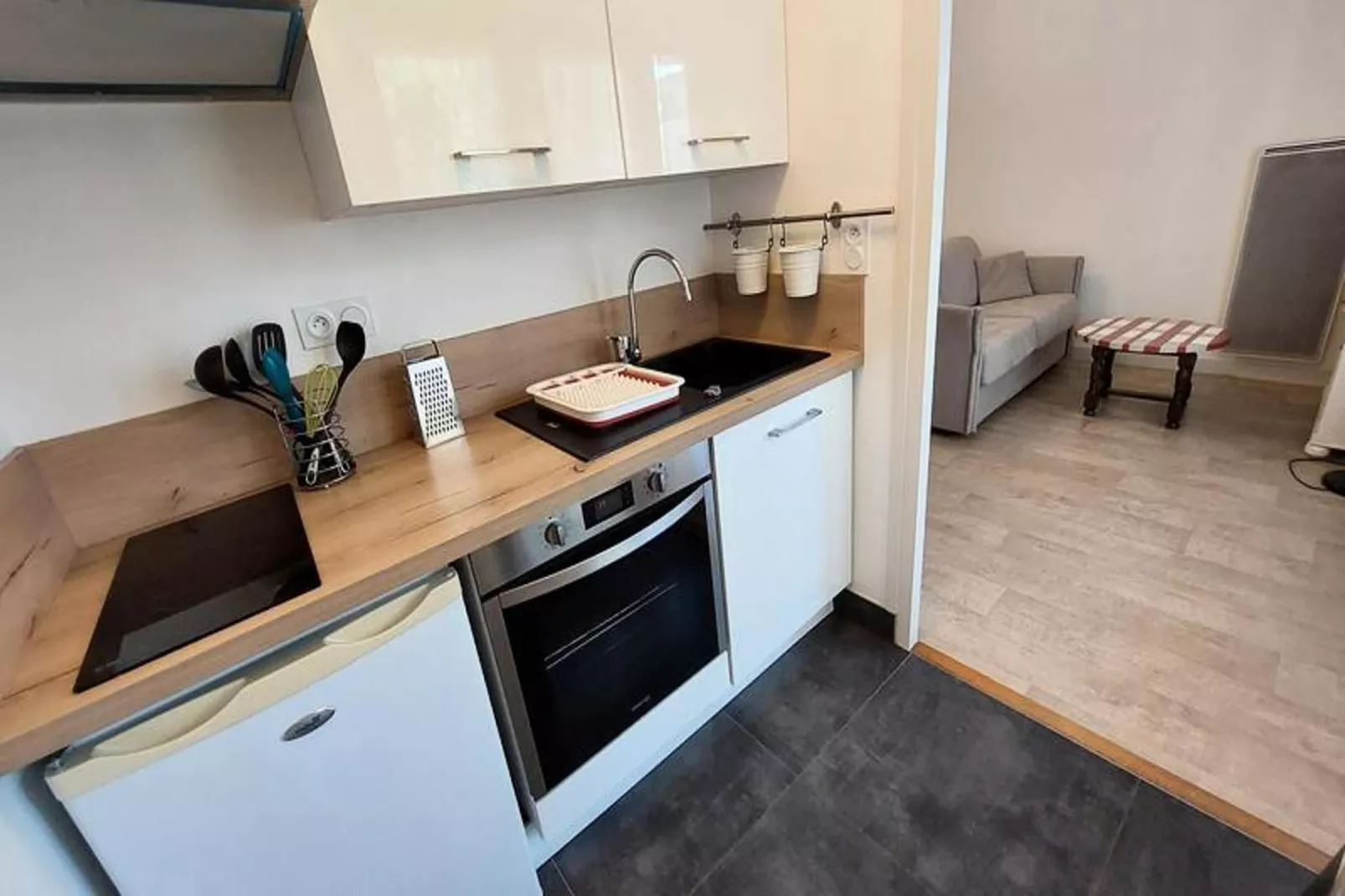 Résidence Le Commodore-Keuken