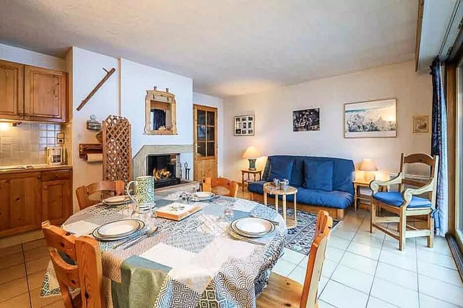 Résidence MÉlÈzes-Woonkamer