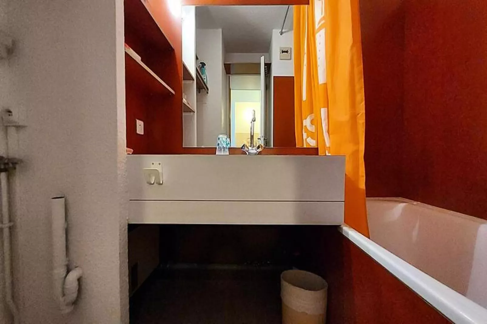 Résidence Lauziere Dessous G-Badkamer