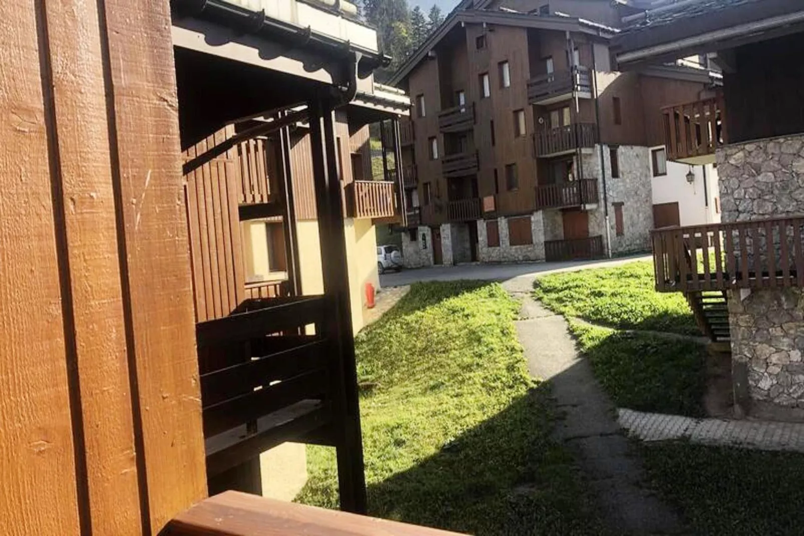 Résidence Lauziere Dessous-Badkamer