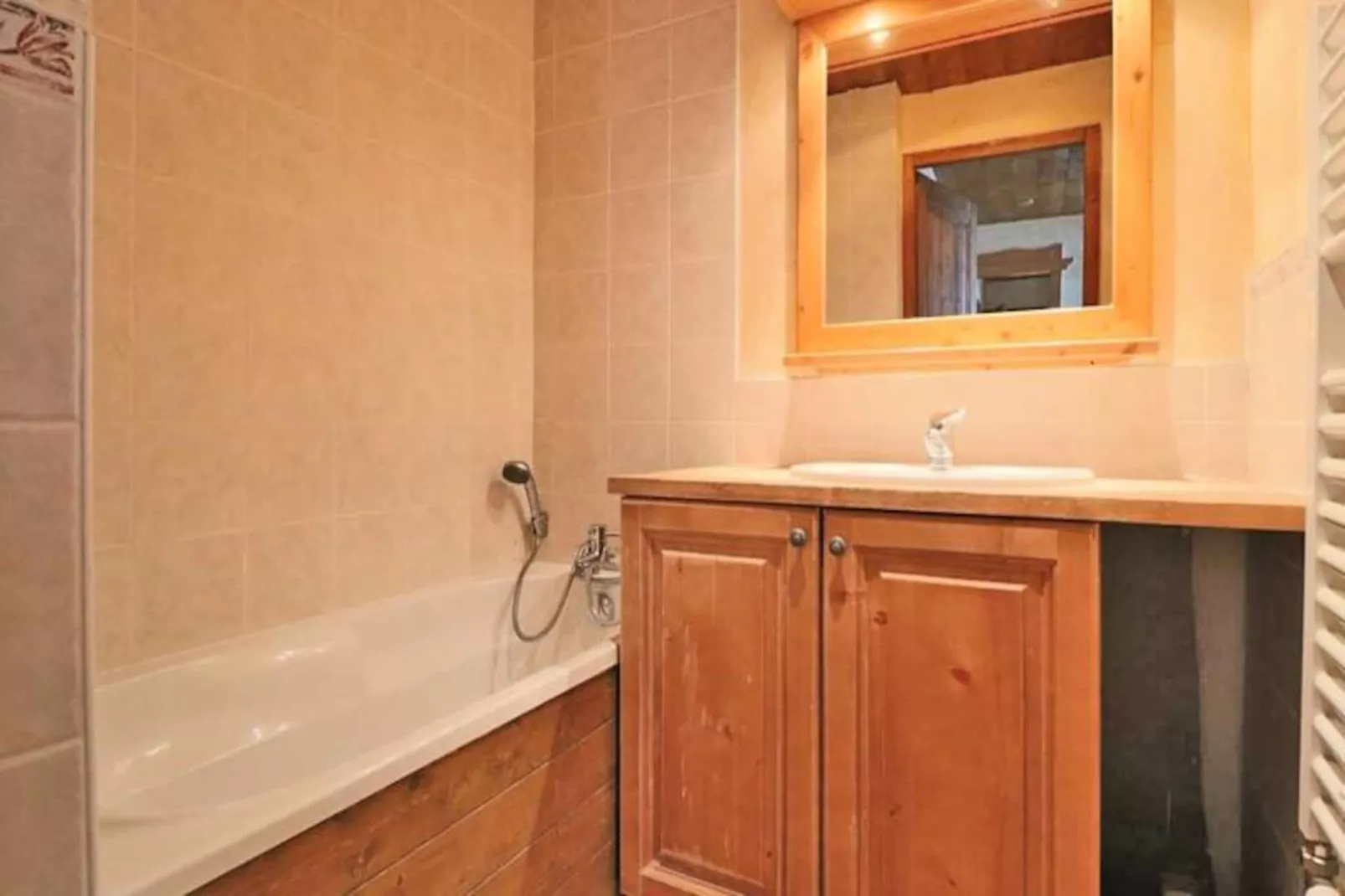 Les Chalets Du Valai-Image-tags.