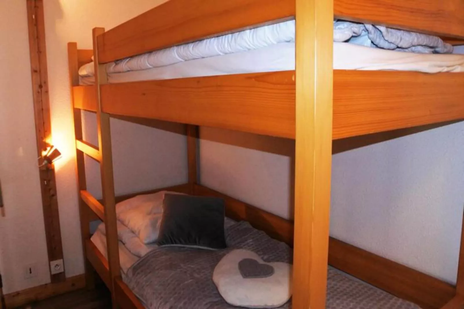 Résidence Le Picaron-Buitenkant zomer