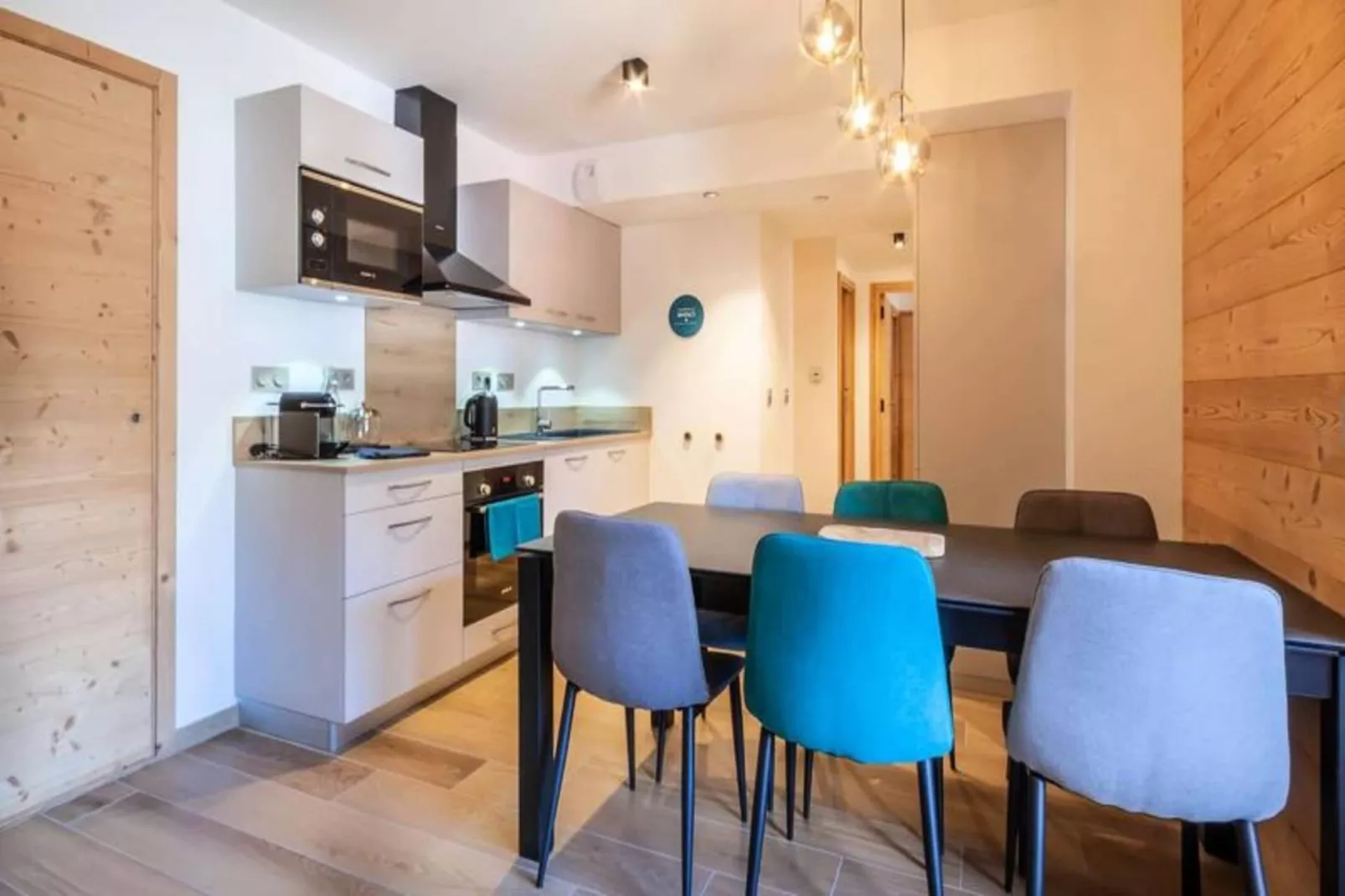 Résidence Echo Du Pleney - Eetkamer