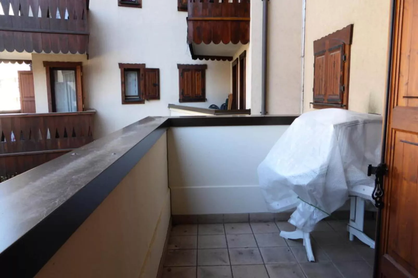 Résidence Les Jardins Alpins-Buitenkant zomer