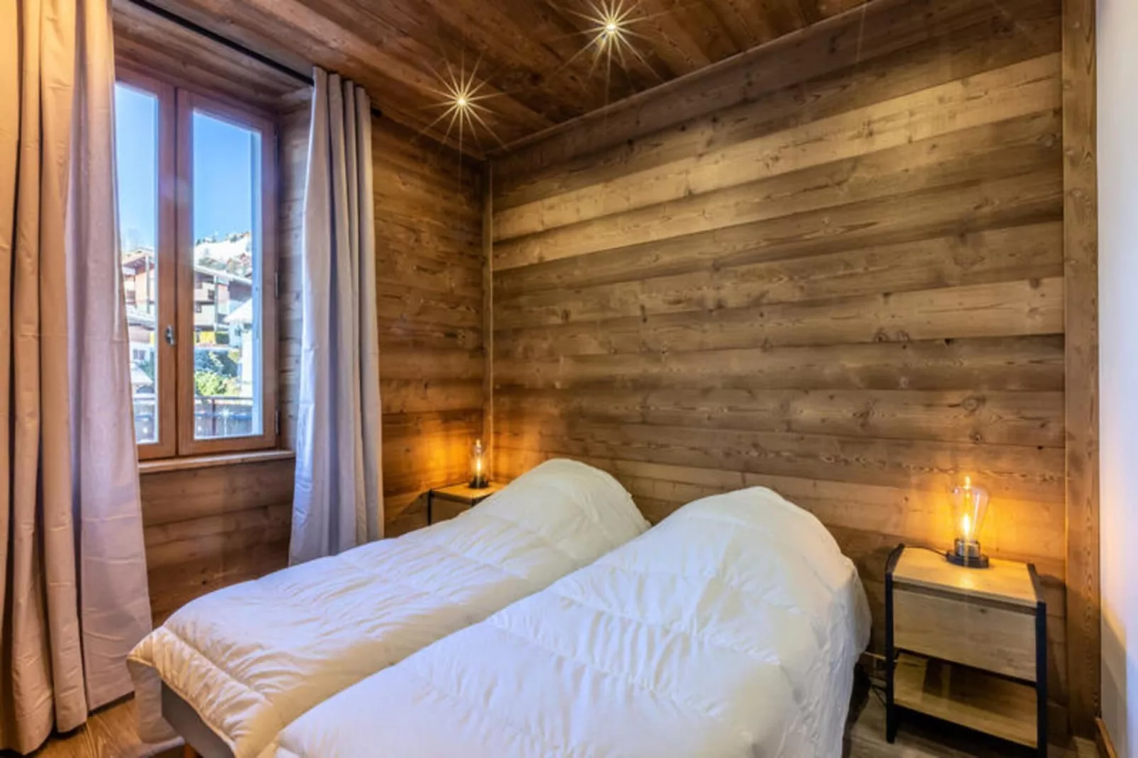 Résidence Altitude-Buitenkant zomer