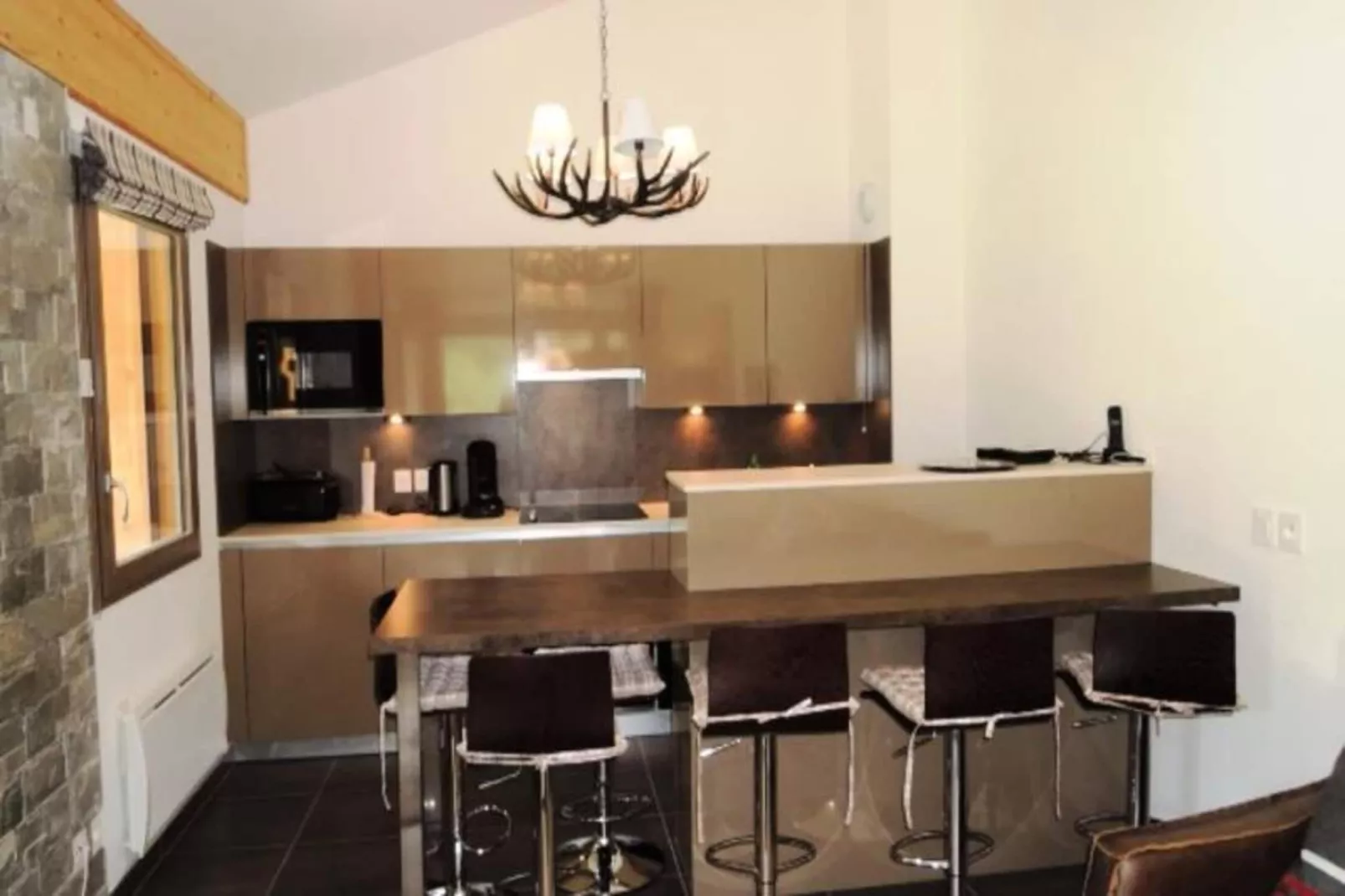 Résidence Les Quatres Elements-Buitenkant zomer