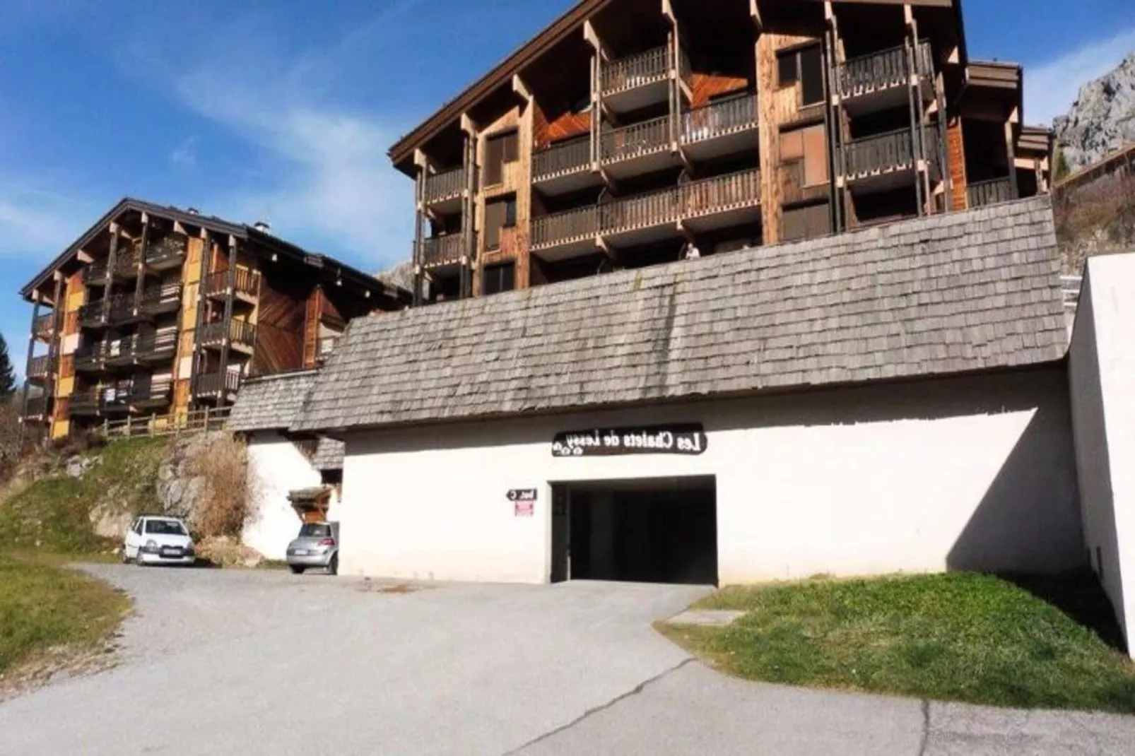 Chalet De Lessy A-Buitenkant zomer