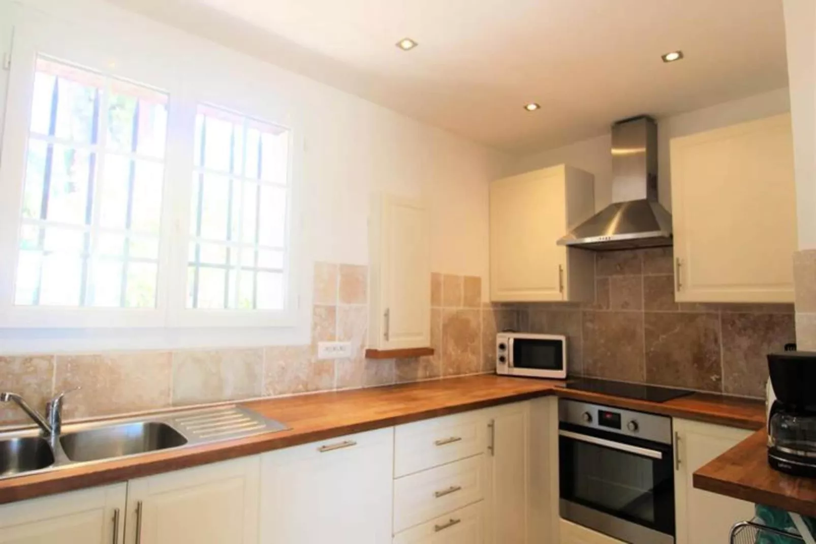 Résidence Hauts De Grimaud-Buitenkant zomer